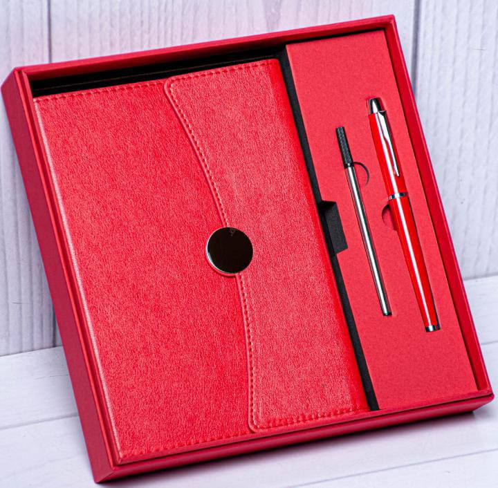 Make a Bold Statement with Executive Notebook Gift Sets!