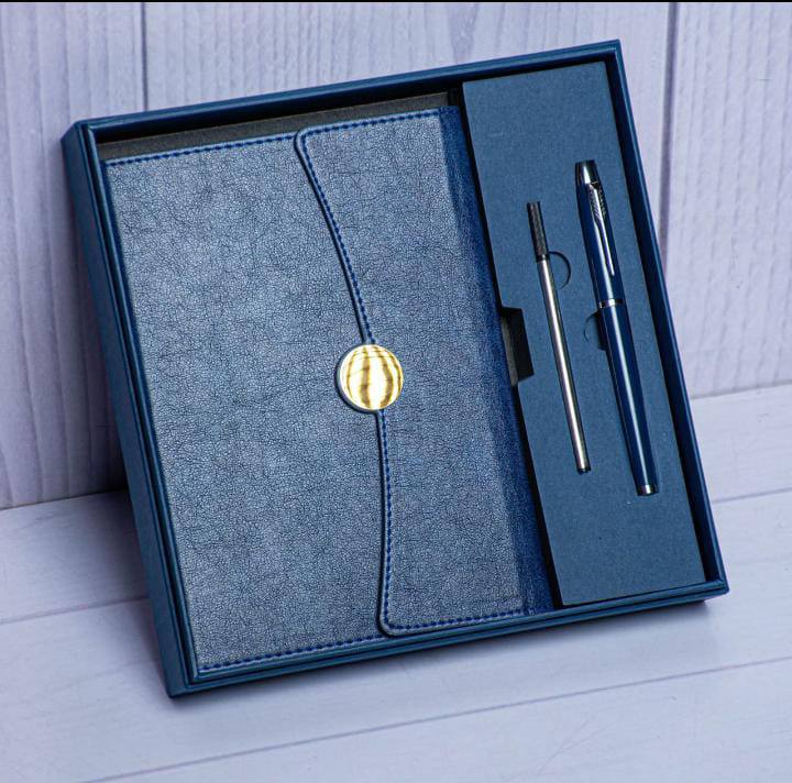 Make a Bold Statement with Executive Notebook Gift Sets!