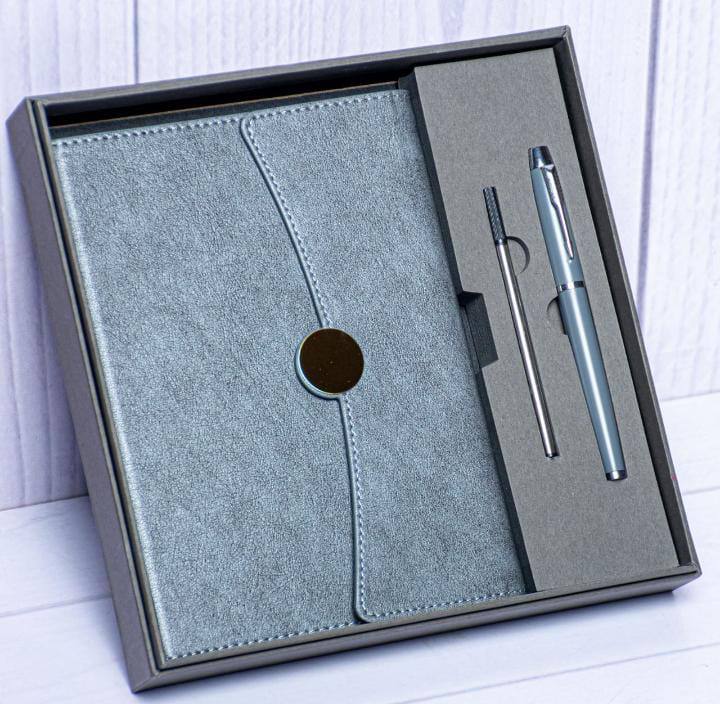 Make a Bold Statement with Executive Notebook Gift Sets!