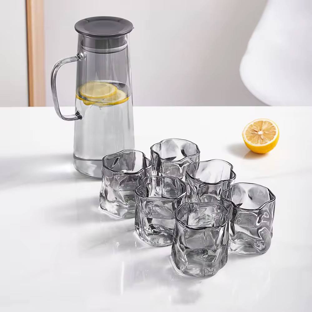 Golden or dark 7pc glass water set