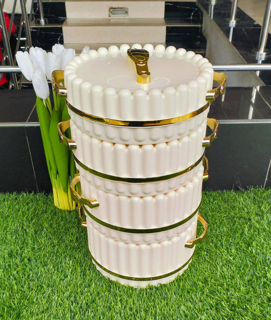 Luxurious Insulated Hotpot
Capacity 1.5l ,2l ,2.5l & 3 litres 
Keeps food hot and fresh 1-5hrs