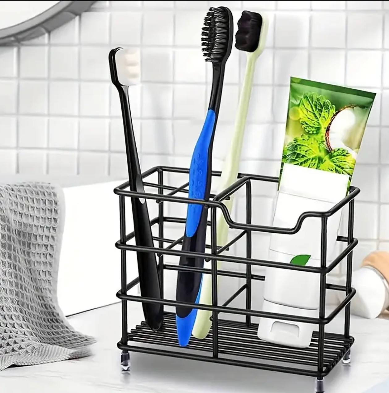 Metallic simple multipurpose organizer.