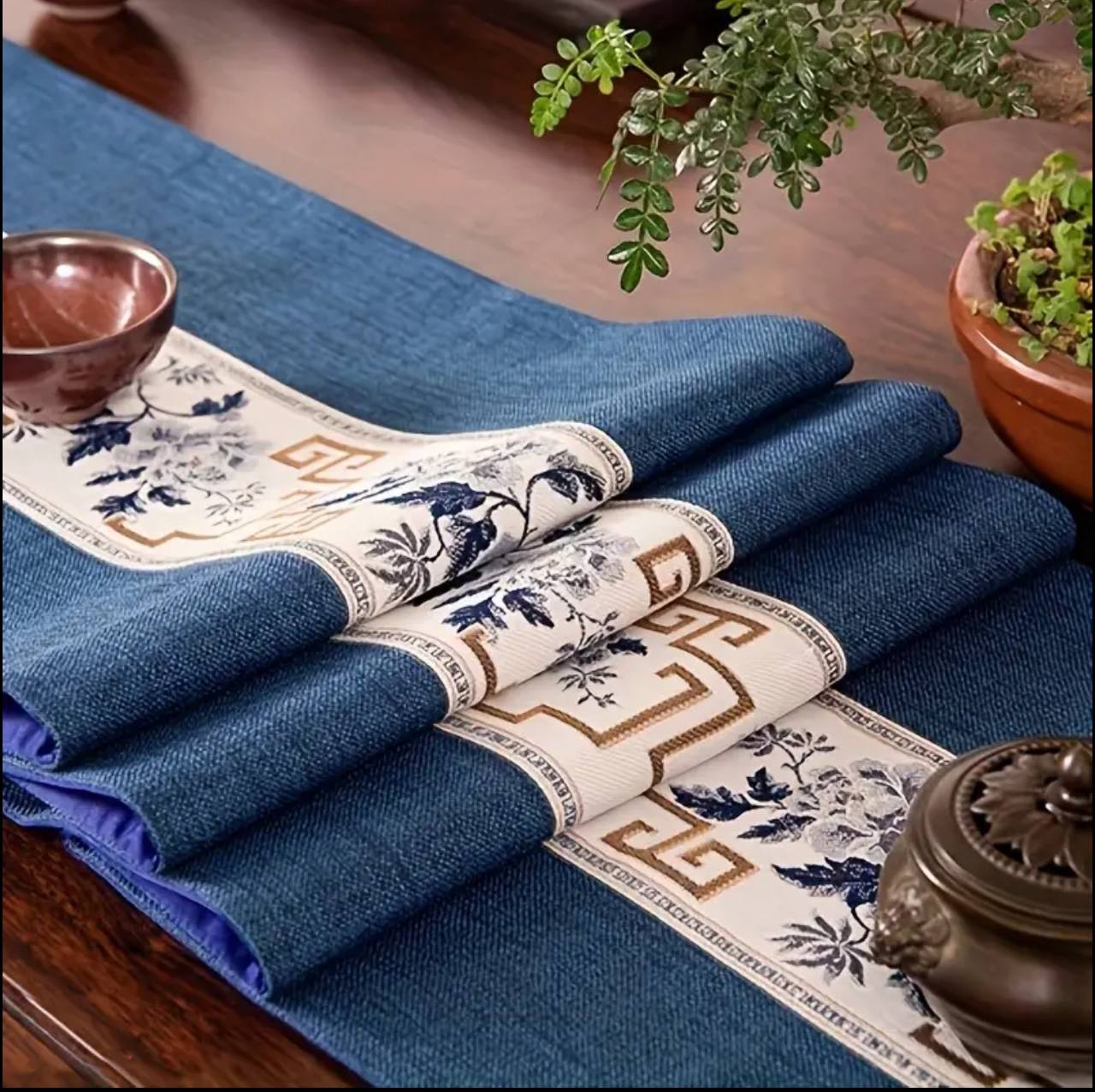Table runner