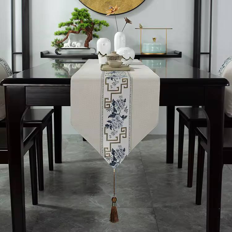 Table runner