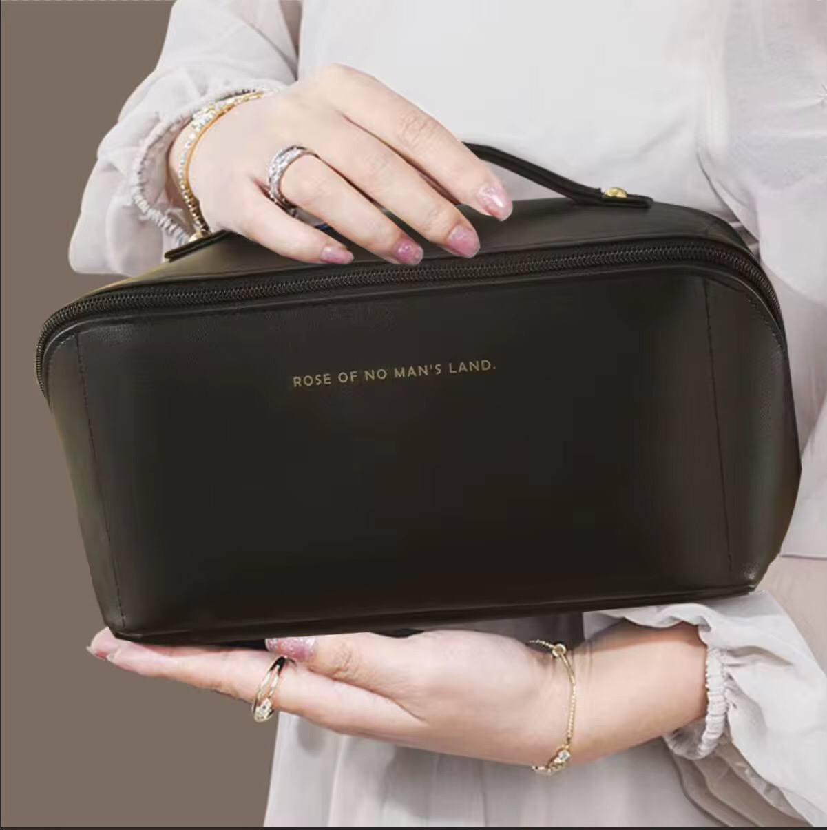 Large Cosmetic Bag For Women Pu Leather Make Up Pouch Portable Washbag