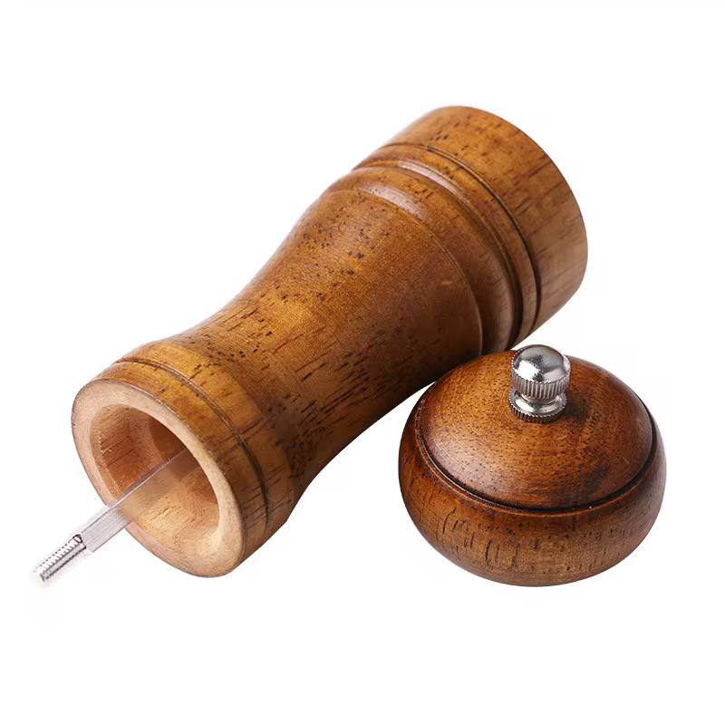 Pepper grinder small