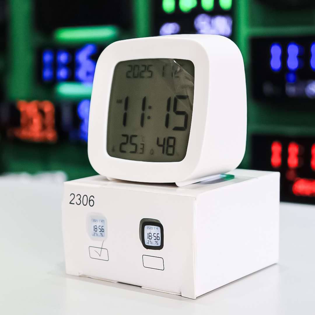 Portable Battery Operated LCD Digital Clock