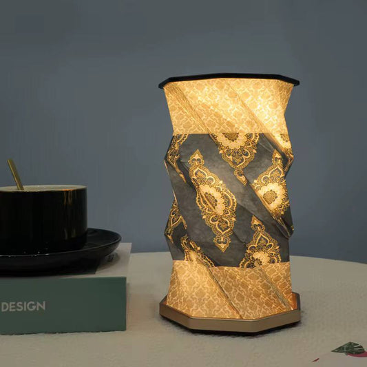 Rotating foldable lamp decor