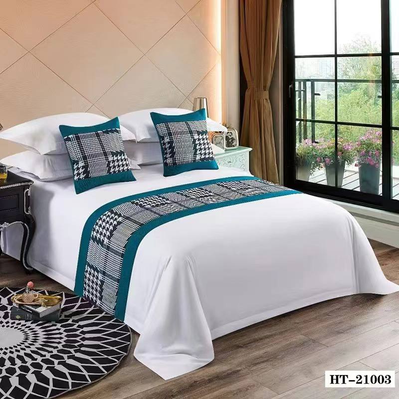 Bed runner set