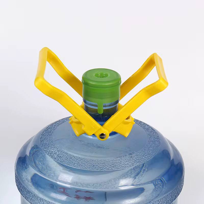 Water jerican lifter.