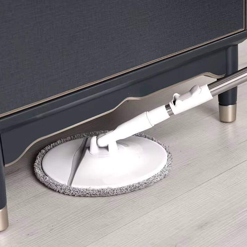 360⁰ Micro fiber spin mop with water separation bucket .