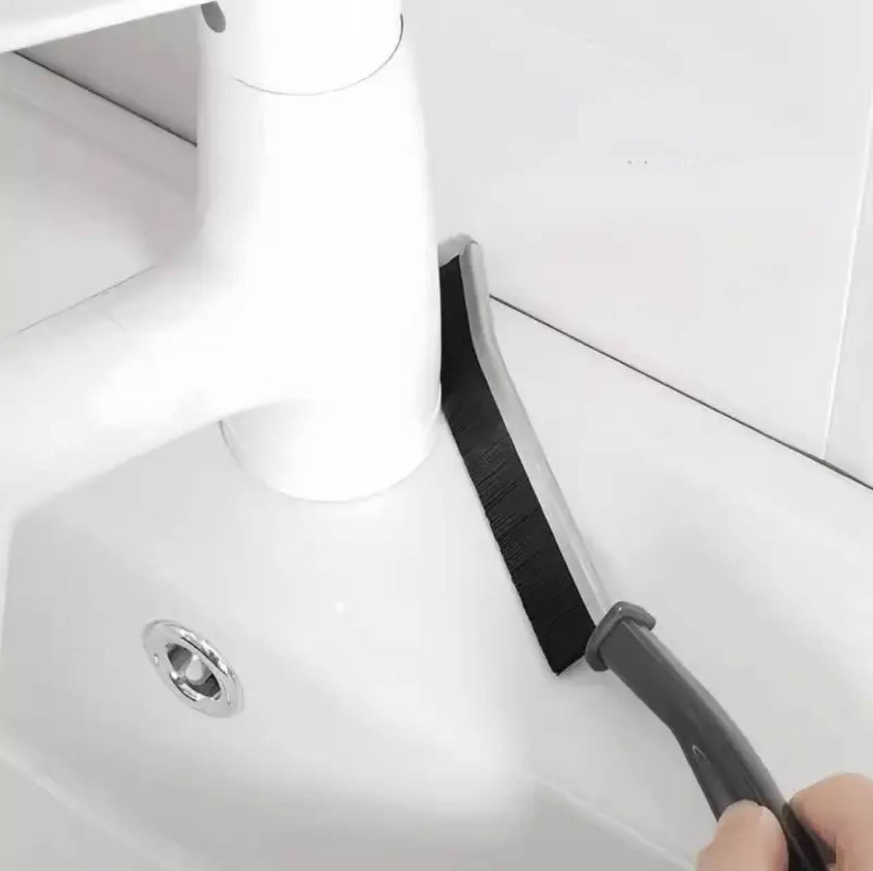 2 piece cleaning hard bristled crevice brush .