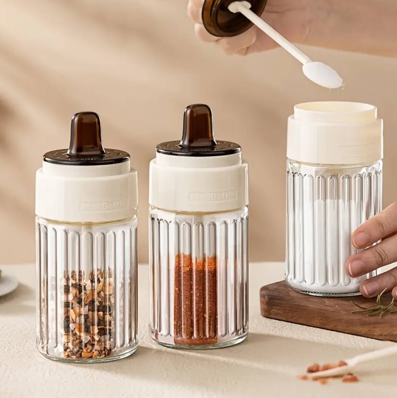 Stripped seasoning Glass jars