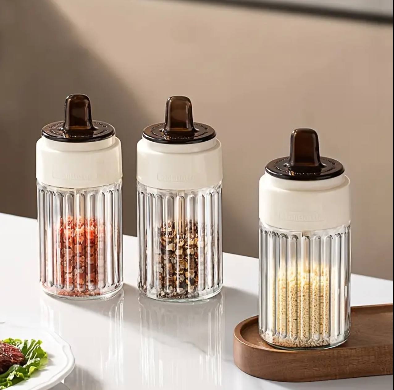 Stripped seasoning Glass jars