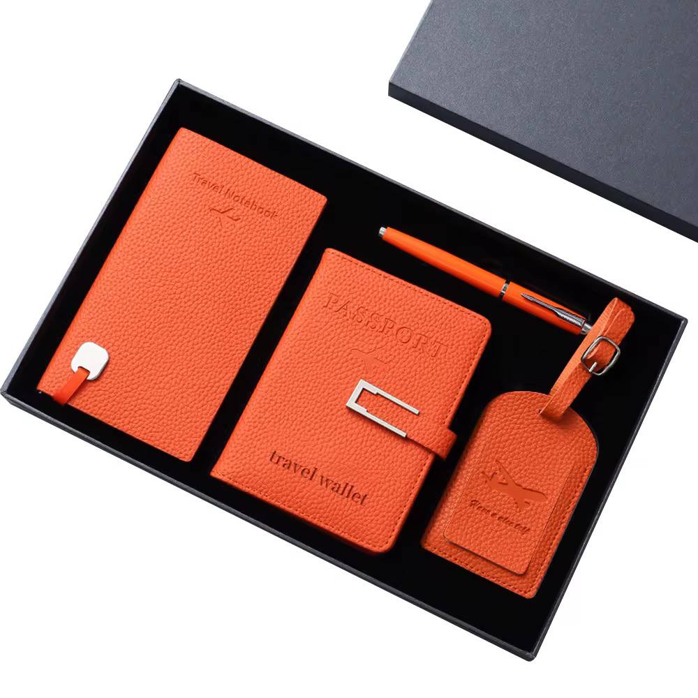 4pc Exquisite travel  set accessories with gift box