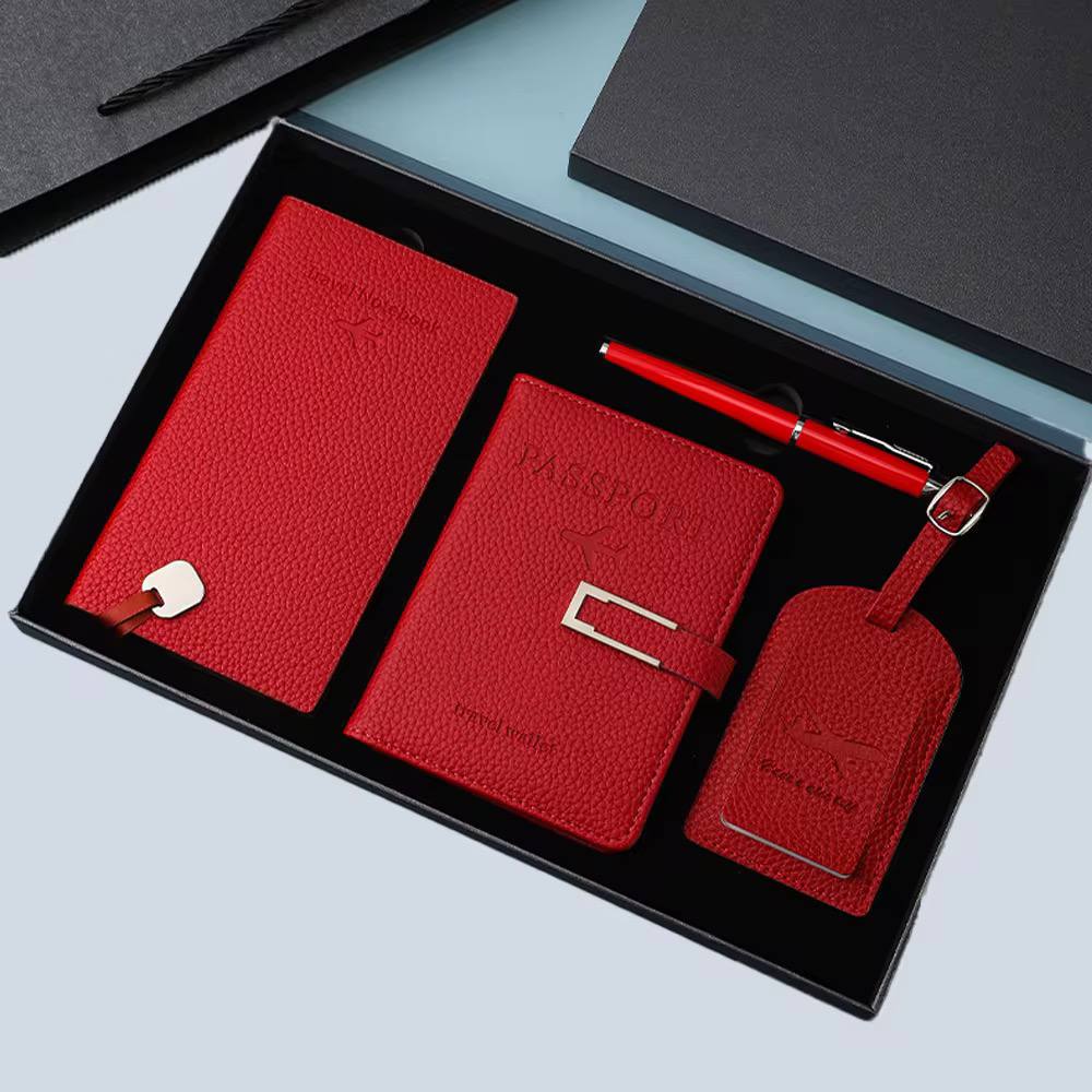 4pc Exquisite travel  set accessories with gift box