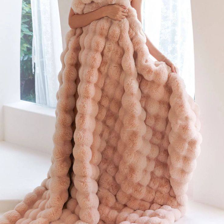 Soft Bubble Winter Throw Blanket Plain