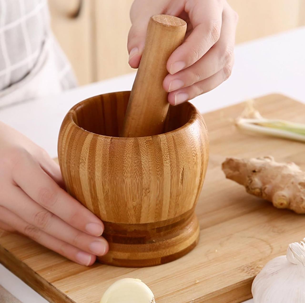 Premium bamboo mortar and pestle set