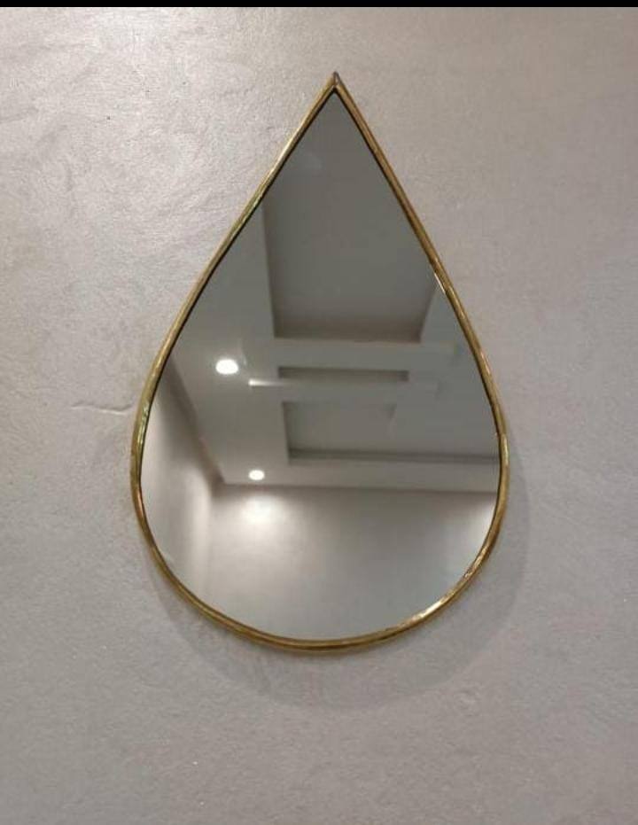 Decorative Oval shaped Mirror
