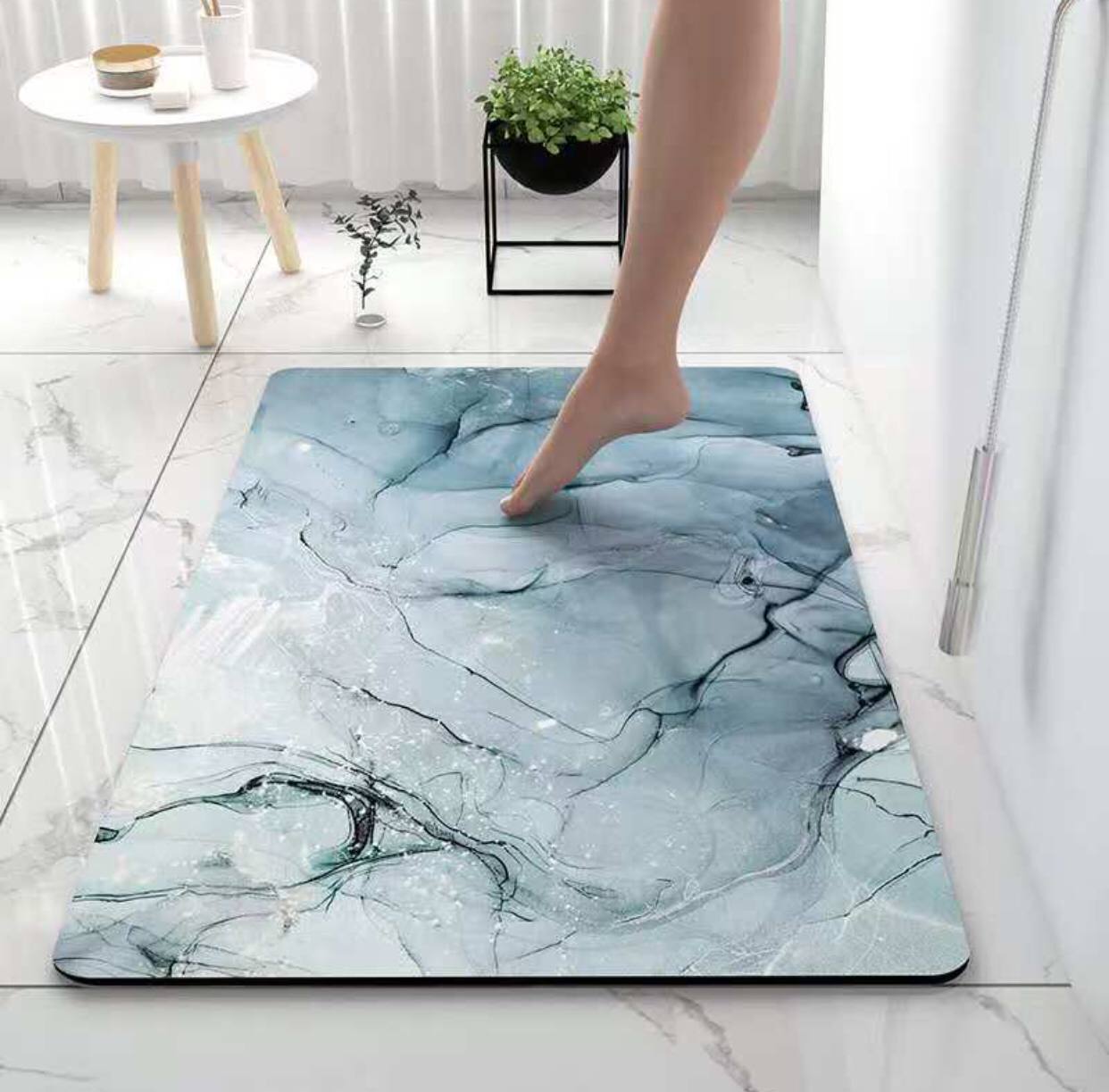Super Absorbent Bath Mat Non Slip