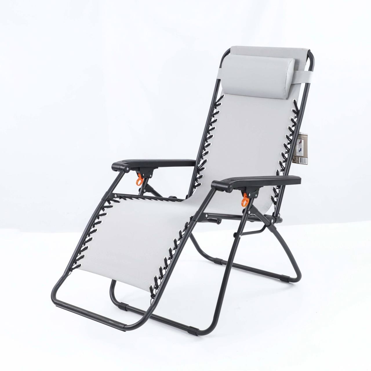 Foldable zero gravity 
High quality relaxing areas swing recliner chairs