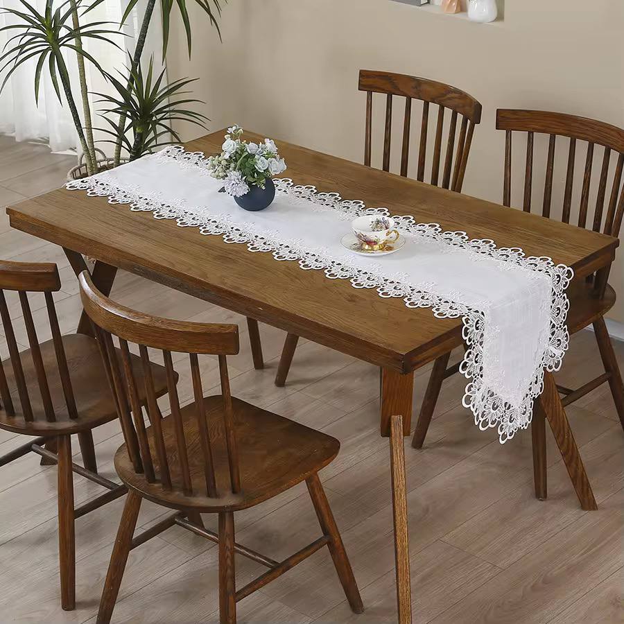 Table runner