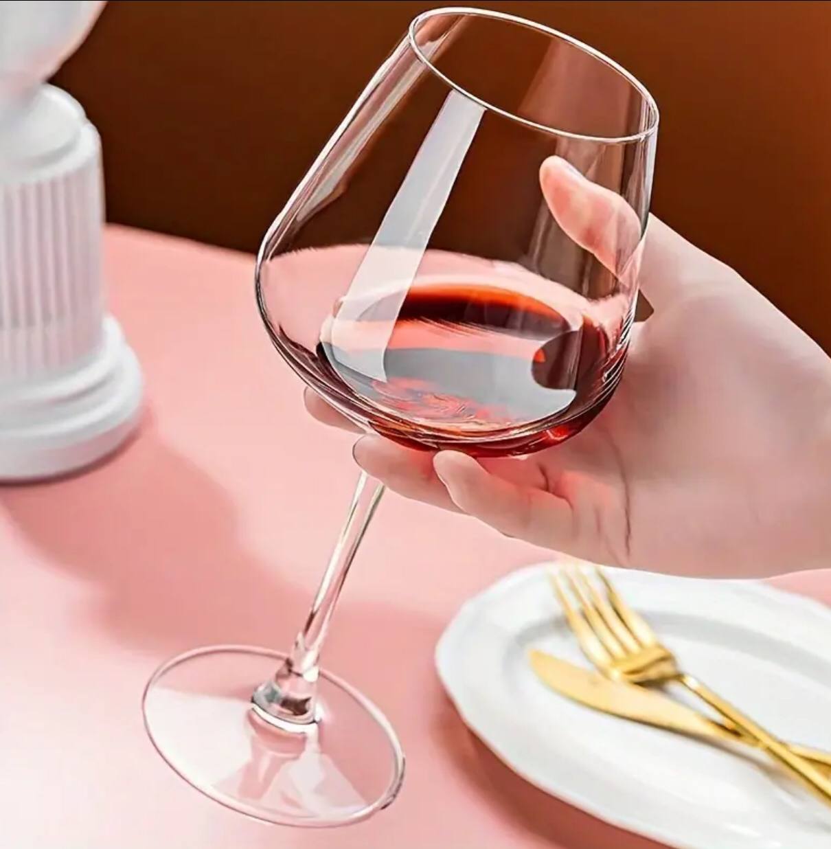 2pc Medium Capacity  Crystal Wine Glass.