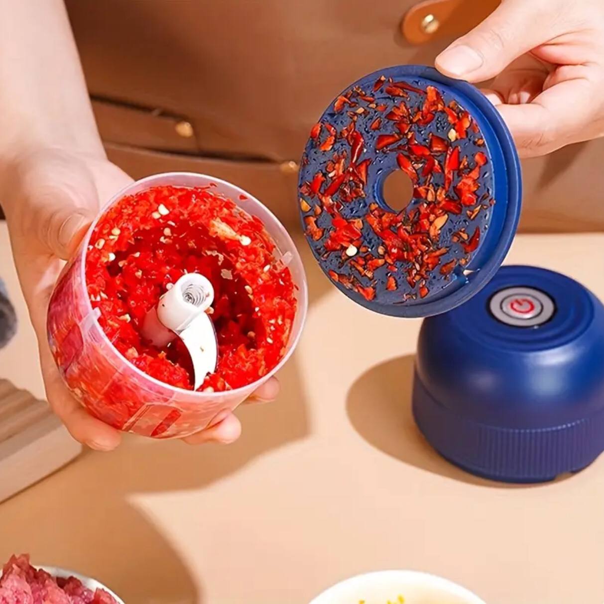 Mini electric garlic chopper/ vegetable Cutter