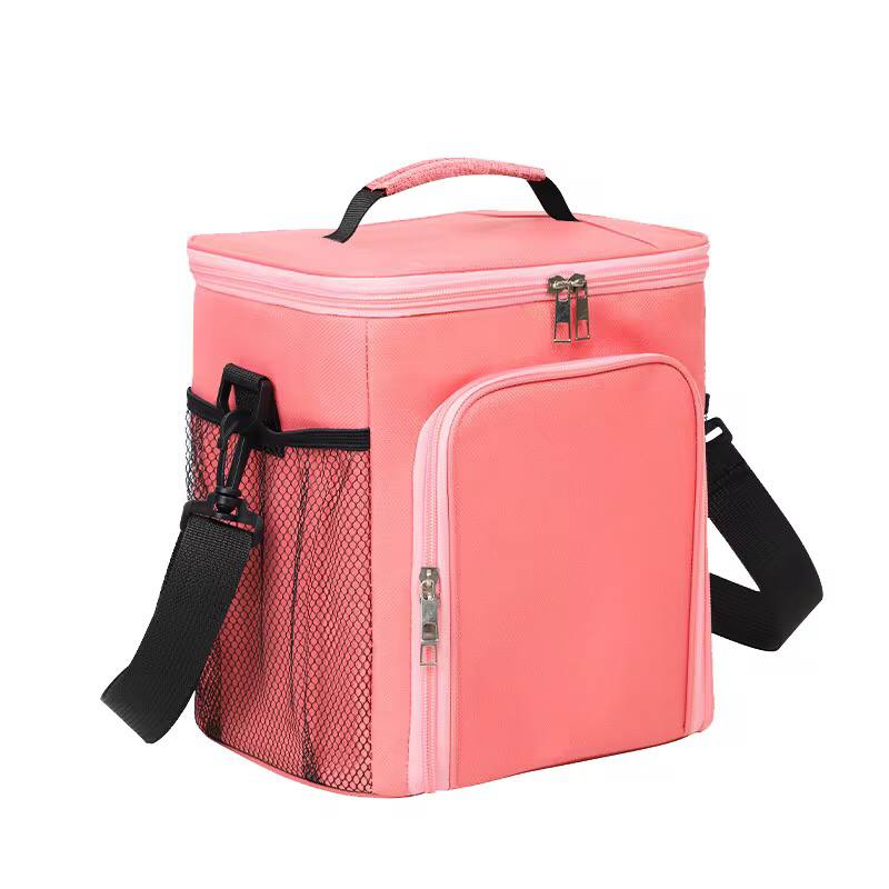 Large capacity 2 compartment lunch bag.