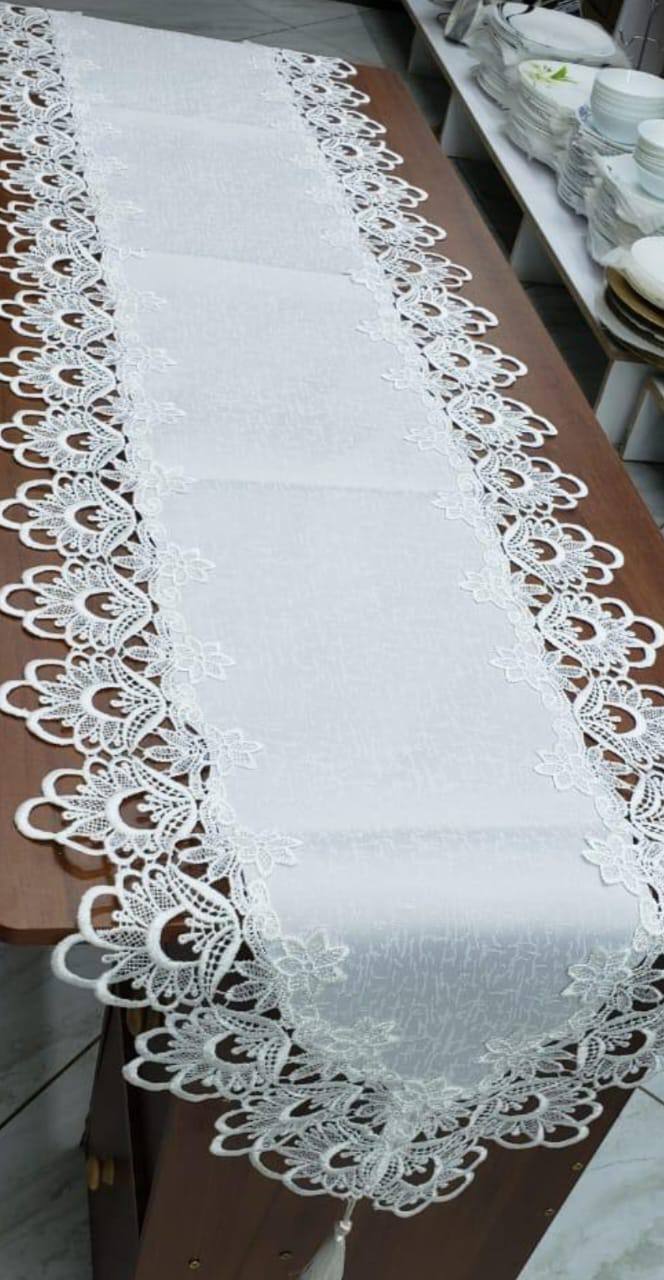 Table runner