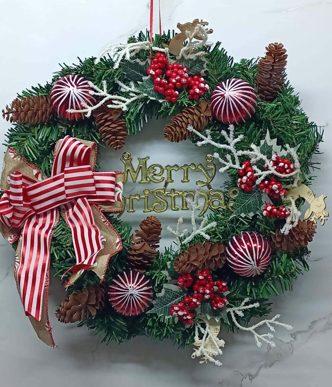 42CM FRONT DOOR CHRISTMAS WREATH DECORATION WITH PINE AND WOOD DECOR