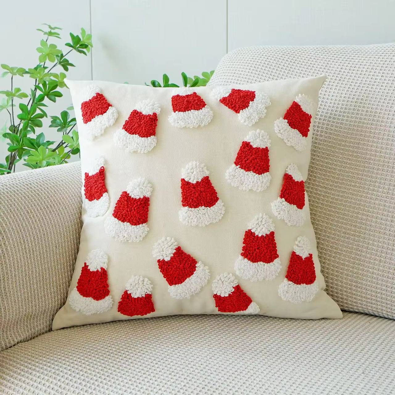 SANTA CLAUS CHRISTMAS QUALITY THROW PILLOW COVERS/CASES