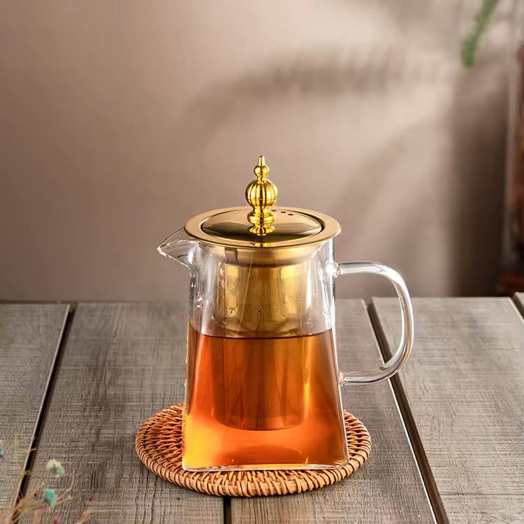 Borosilicate Glass kettle with infuser