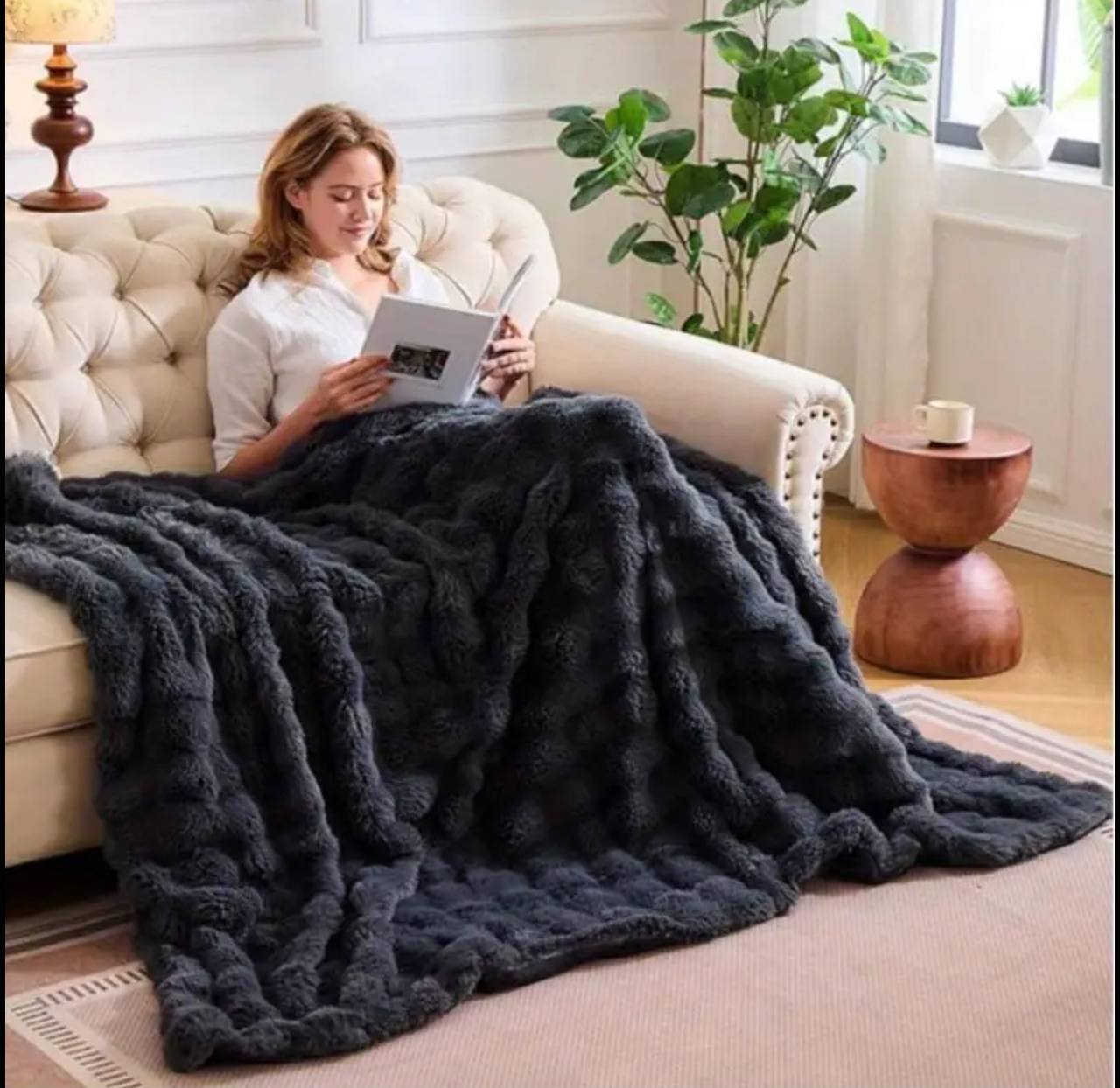 Premium quality Soft Bubble Winter Throw Blanket 180*200cm (6*6)