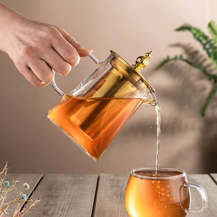 Borosilicate Glass kettle with infuser
