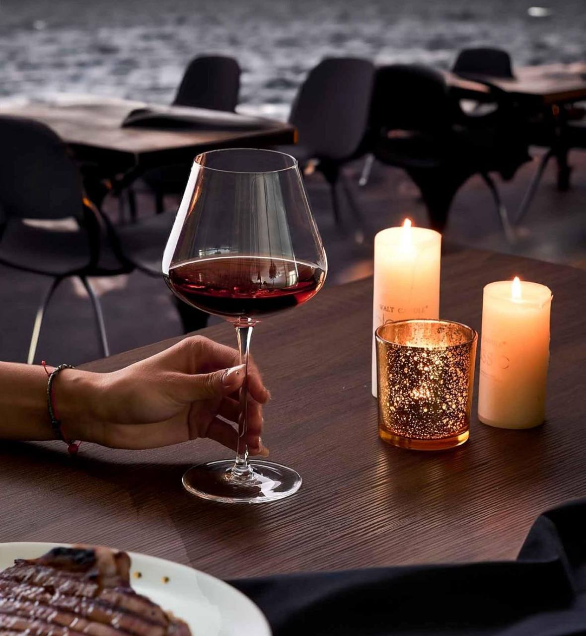 Bulb Wine  Glass Medium