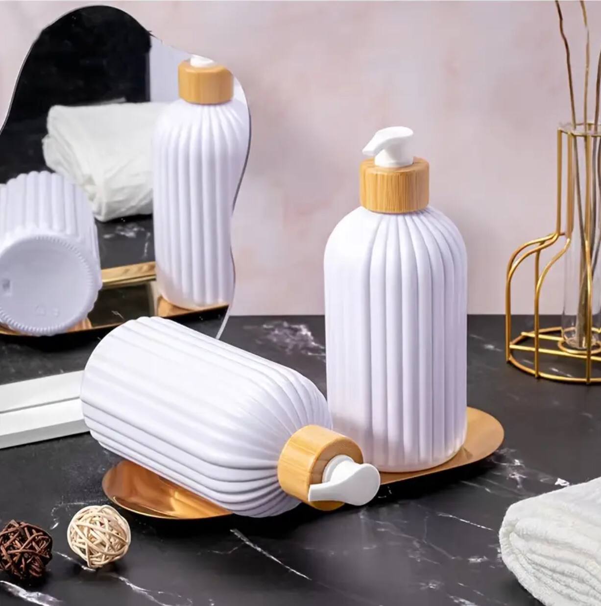 Non breakable Lotion dispenser bottles