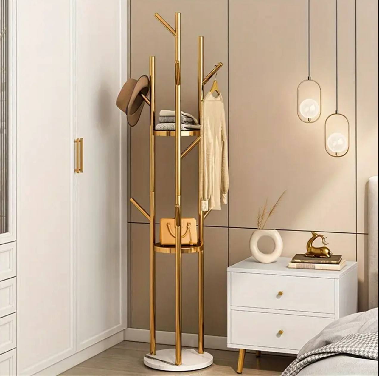 Multifunctional golden coat tree stand
