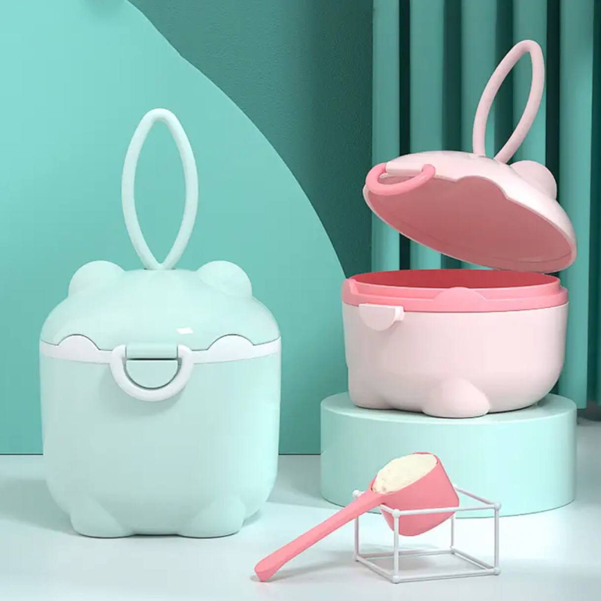 Powder milk container