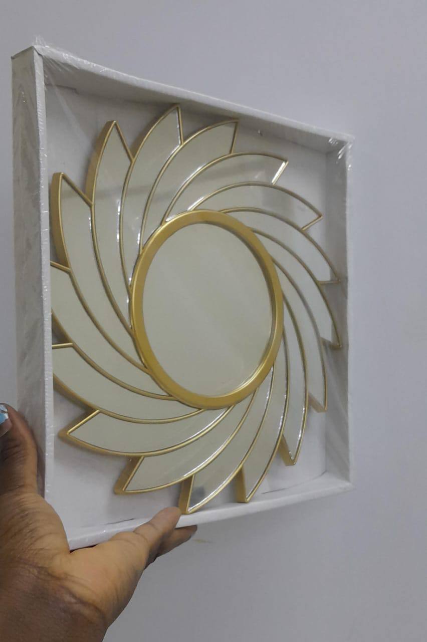 Decorative Wall hanging frame art/ Mirror
