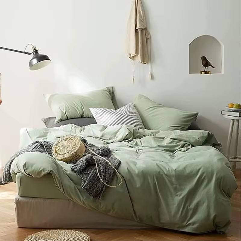 Compressed Cotton duvets with 2 pillow cases,
Super king plus 10*10 feet