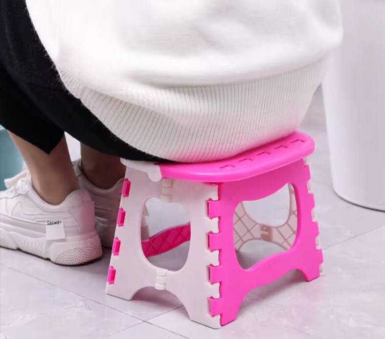 Mini Foldable Stool
Suitable for kids areas
