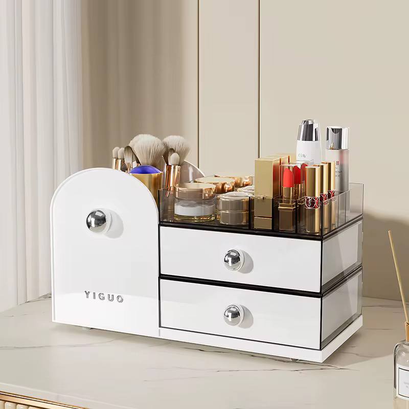 Large capacity make-up organizer