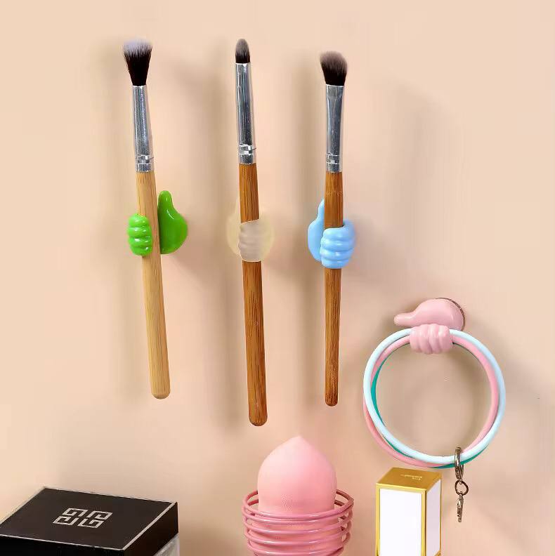 Thumb holders.