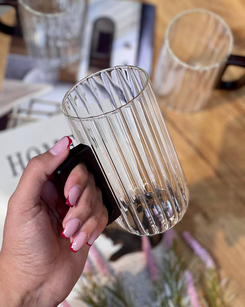 350ml Unique Elegant Glass Mugs.
High Borosilicate Tea/Coffee Cup glass with walnut wooden Handle.
