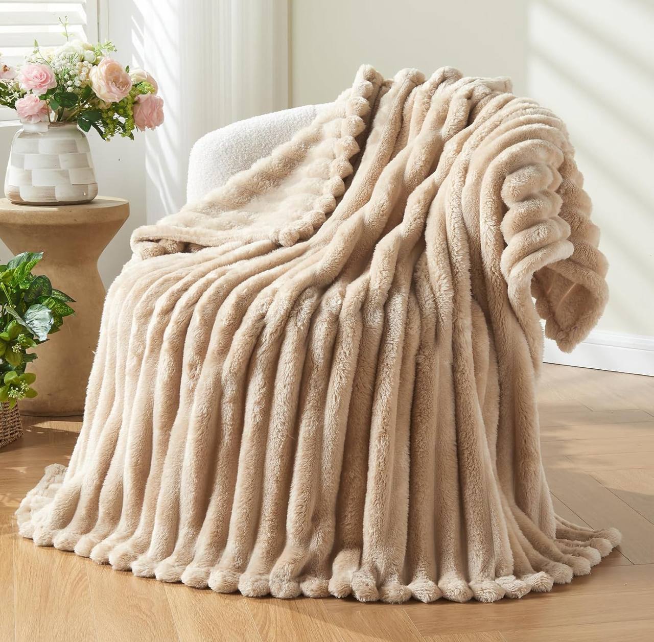 Soft Bubble Winter Throw Blanket Plain
