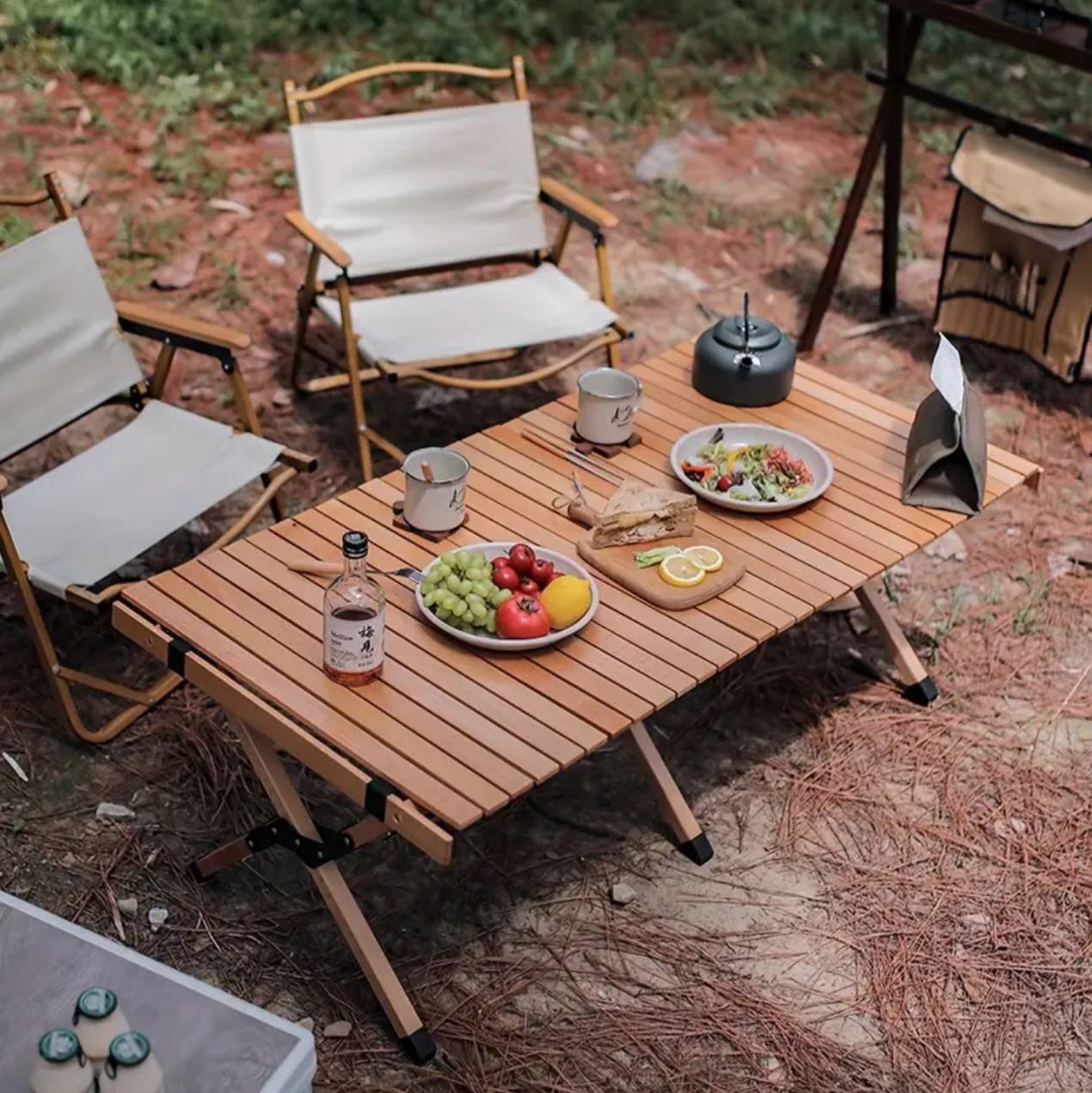 Foldable camping picnic table