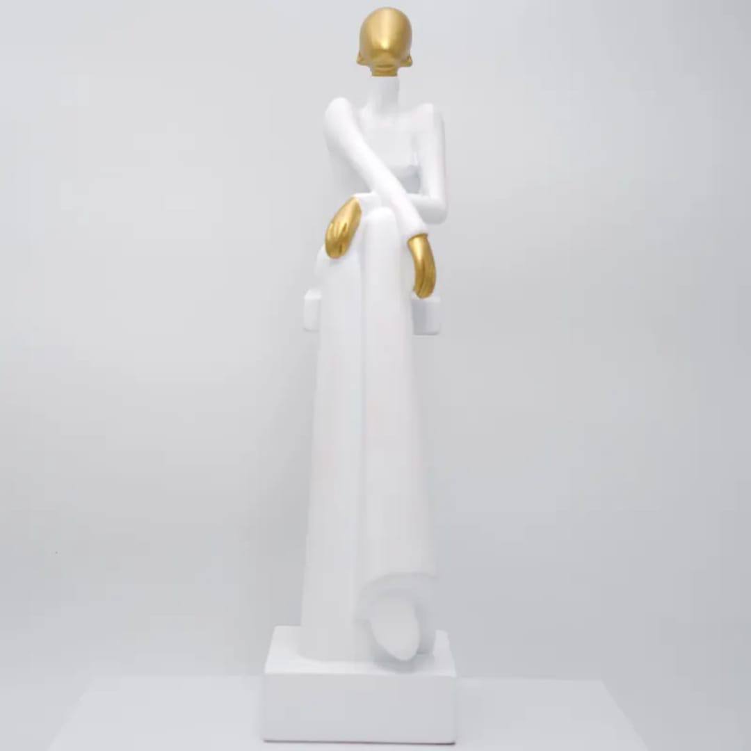 Art Resin women sitting sculpture for Home and office decoration