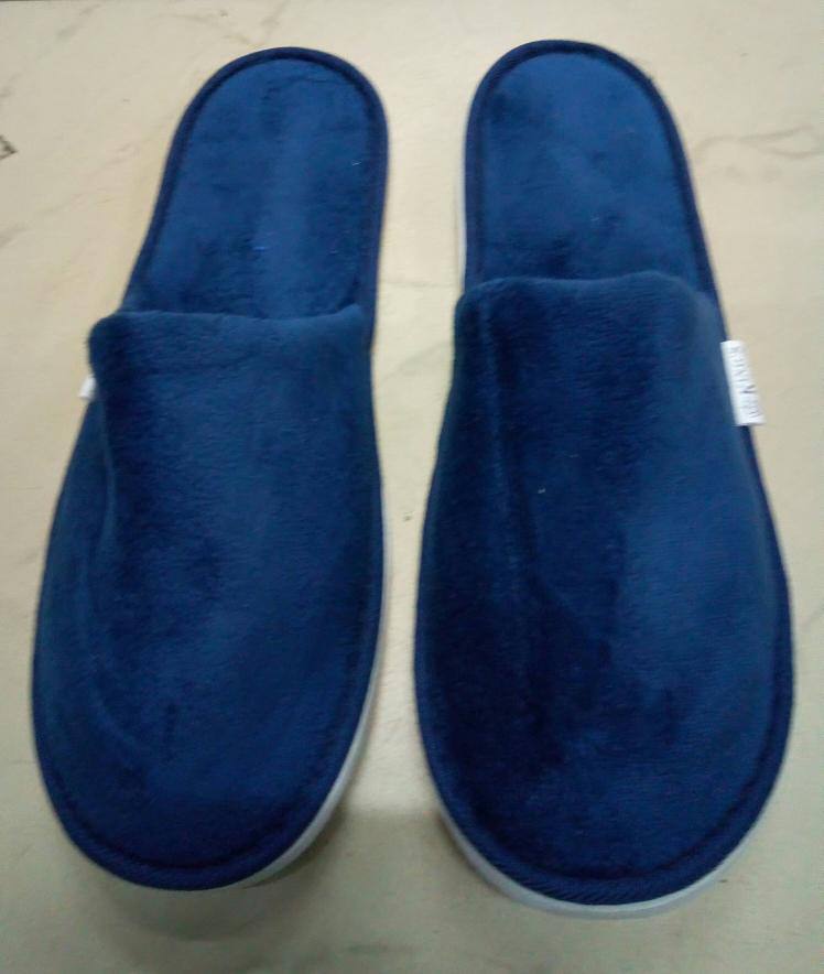 Indoor slippers