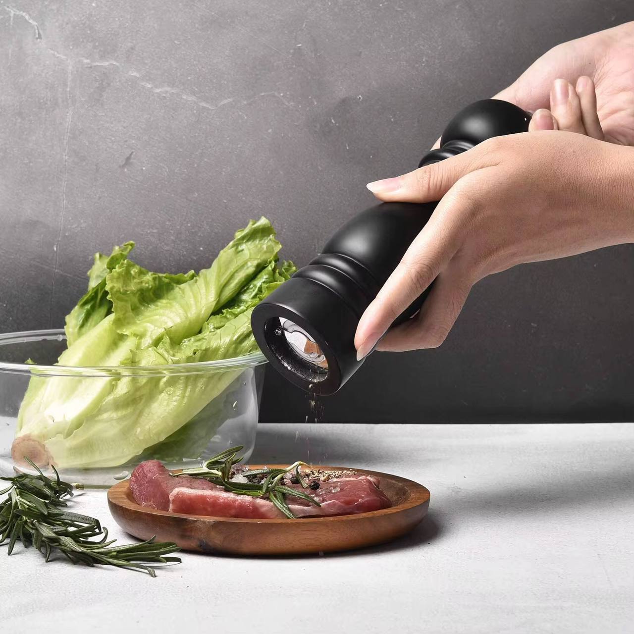 6 inch Wood Pepper Grinder